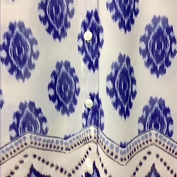 Chico’s Blouse - Picture 5 of 9